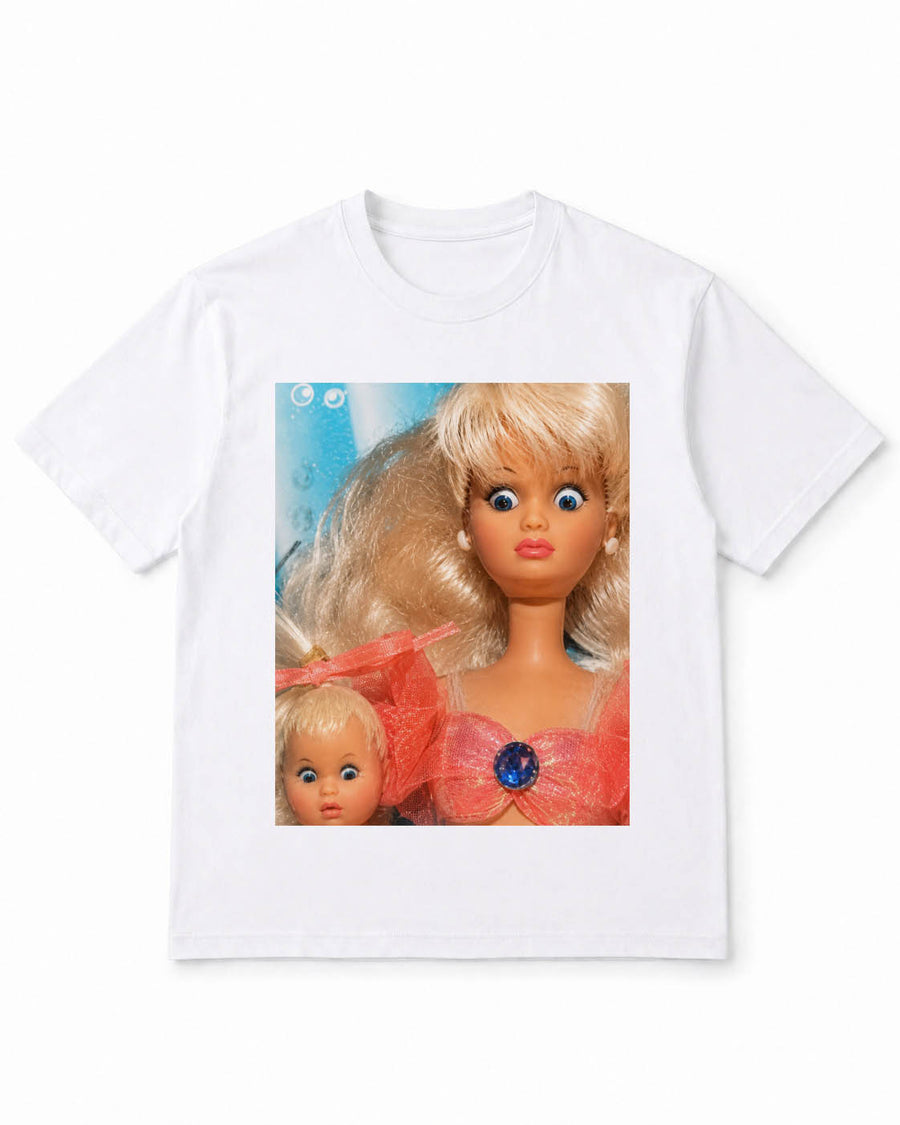 Meme-Puppen-T-Shirt mit großäugigem Vintage-Puppenporträt – 100 % Baumwolle