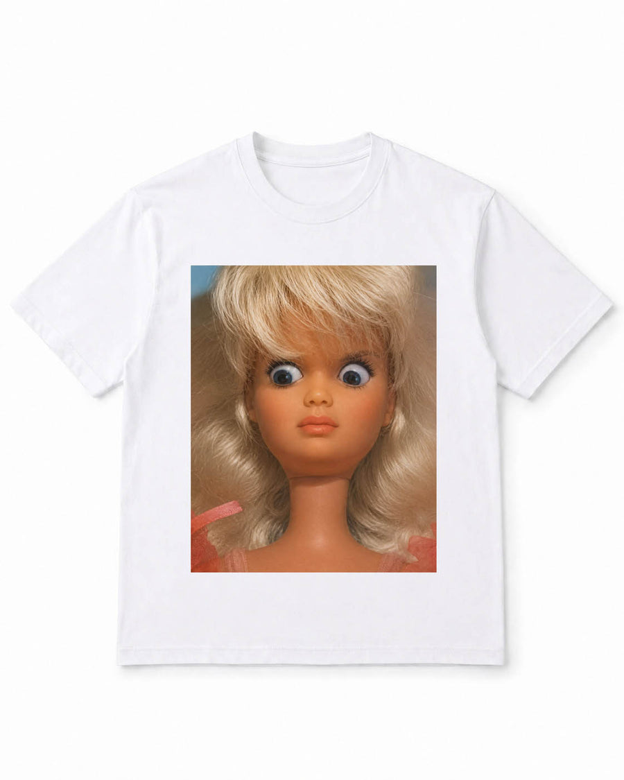 Meme-Puppen-T-Shirt mit „überraschtem Vintage-Puppengesicht“ – 100 % Baumwolle