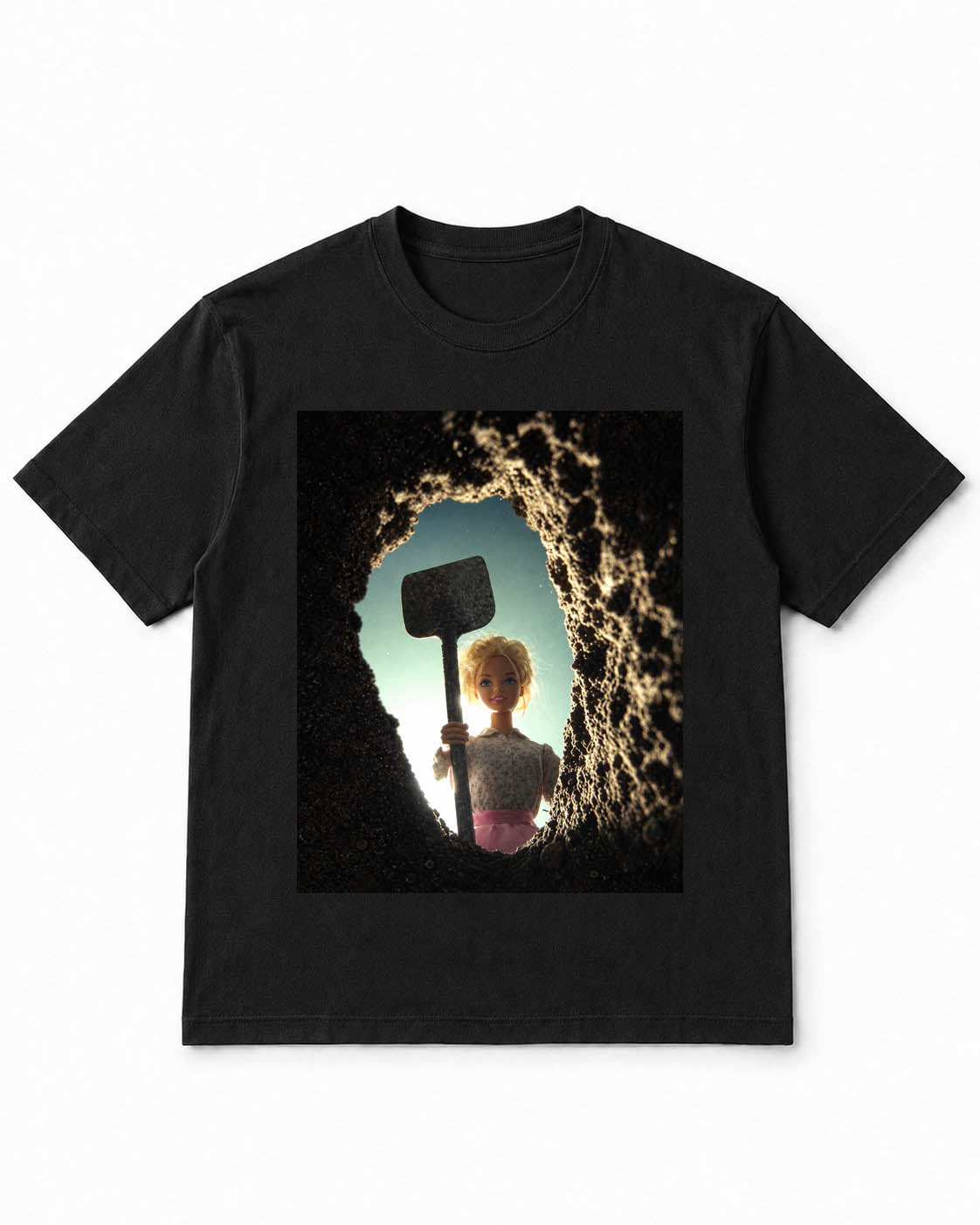 Meme-Puppen-T-Shirt mit schwarzhumoriger Grabszene – 100 % Baumwolle