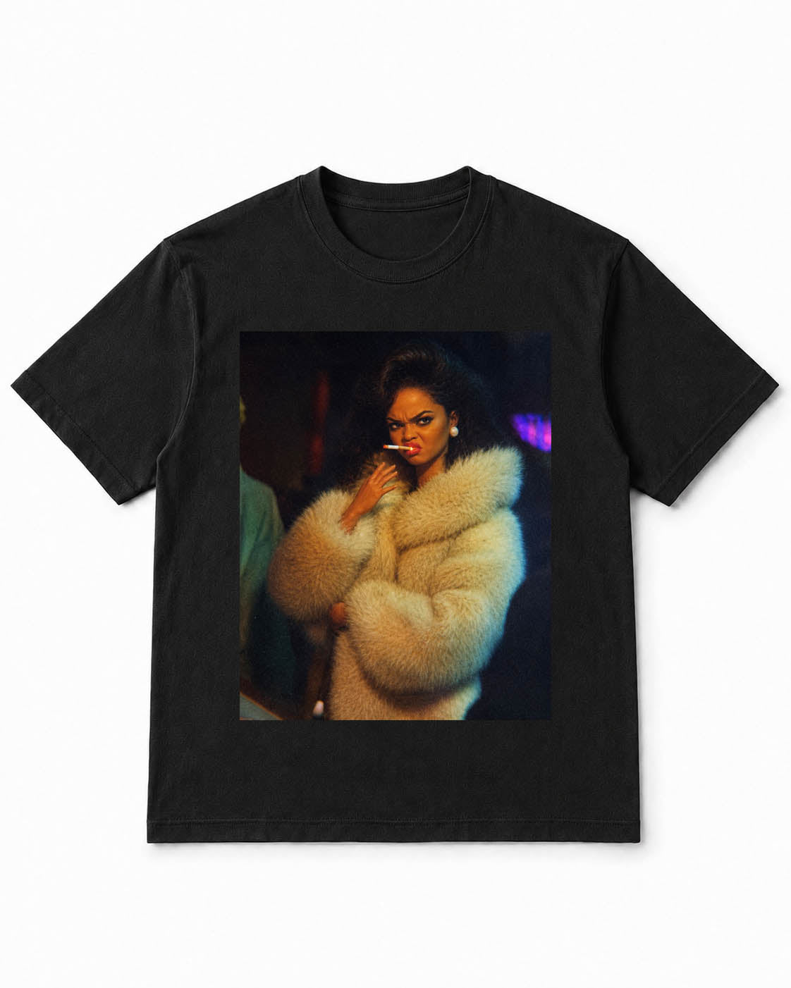 Meme-Puppen-T-Shirt mit wildem Glamour-Attitüden-Porträt – 100 % Baumwolle