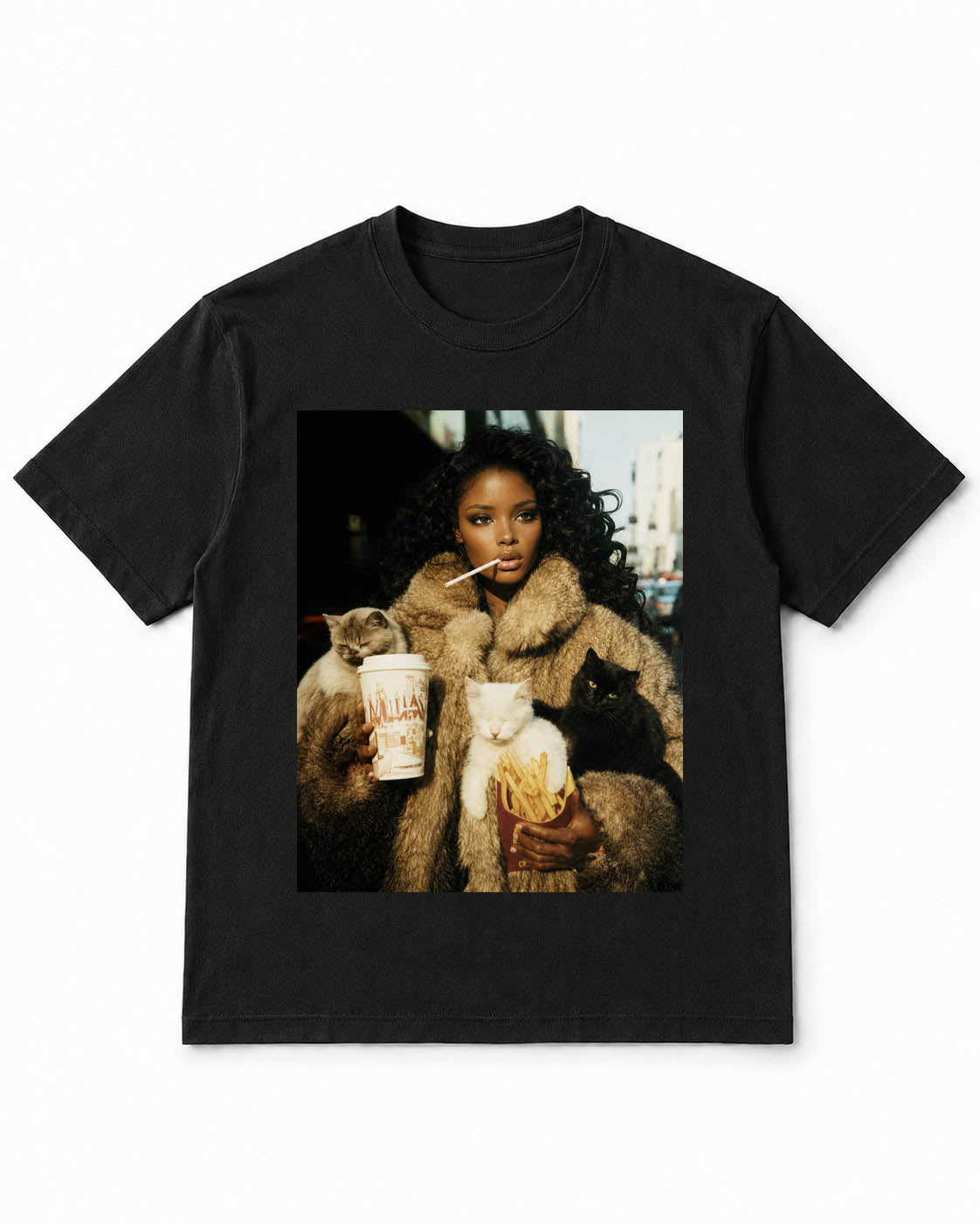 Meme-Puppen-T-Shirt mit luxuriöser Chaos-Katzenlady – 100 % Baumwolle